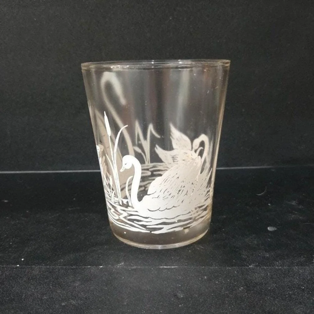 Swan Design Etched Lowball Tumbler,‎ Vintage Mid-Century Glass, Light Pink Tint
